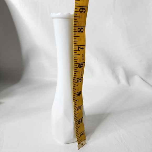 Vintage Vase E O Brody Co USA White Milk Glass Flower Bud Holder 8.5" Tall - Picture 6 of 16